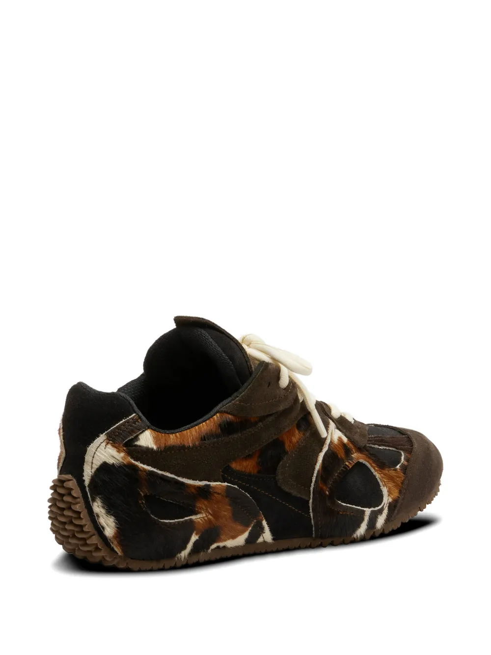 Axel Arigato Slow sneakers met dierenpatroon Bruin