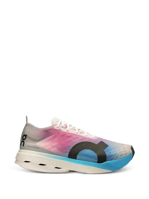 On Cloudboom sneakers