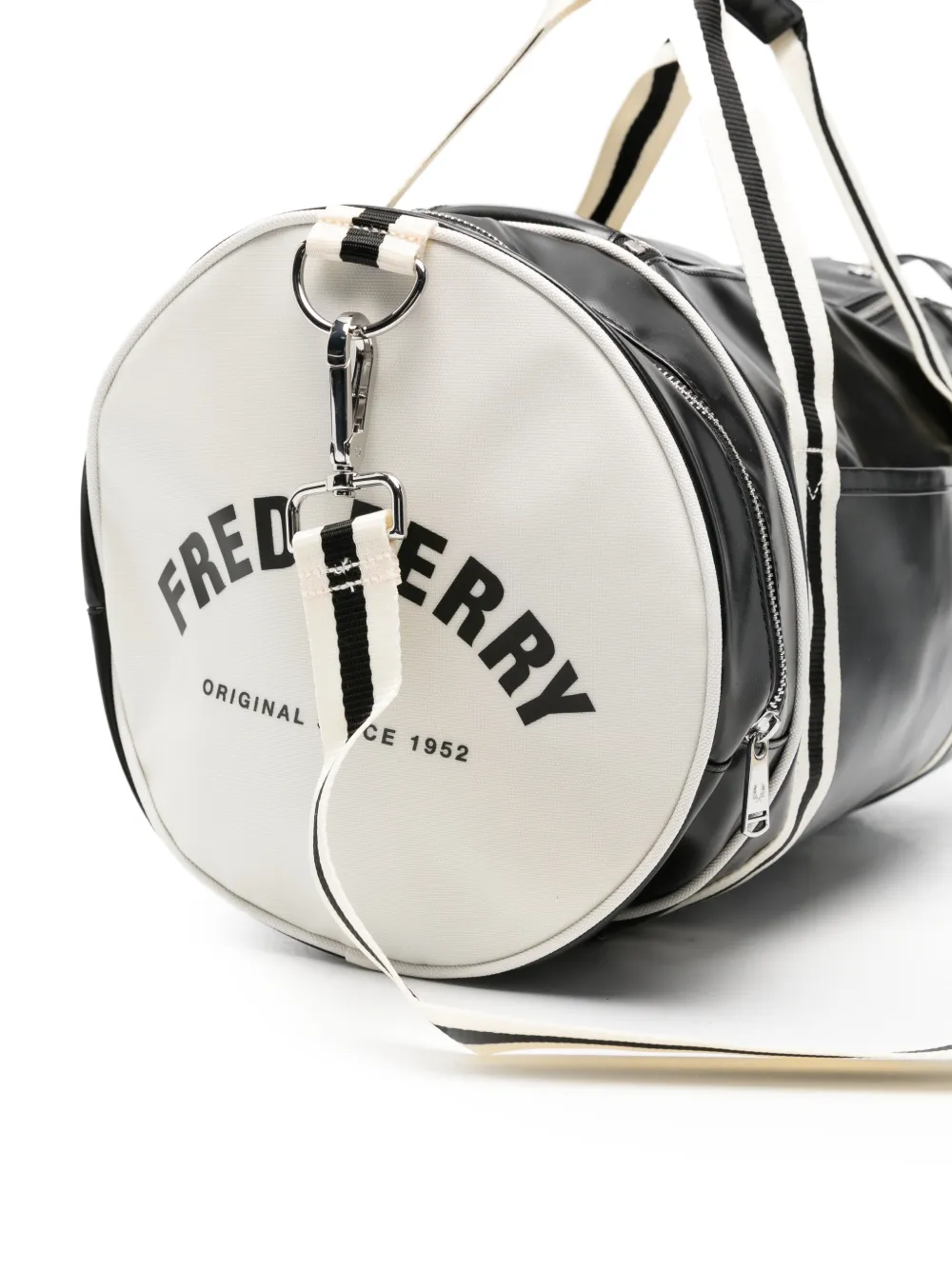  Fred Perry Classic Barrel Holdhall Bag - Black 