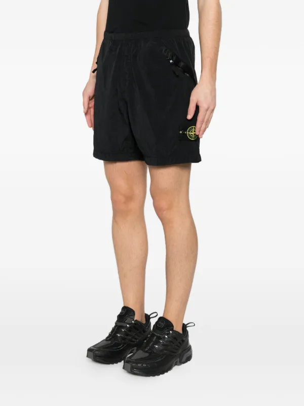 Stone Island L100008 patch-pocket Bermuda Shorts | Black | FARFETCH