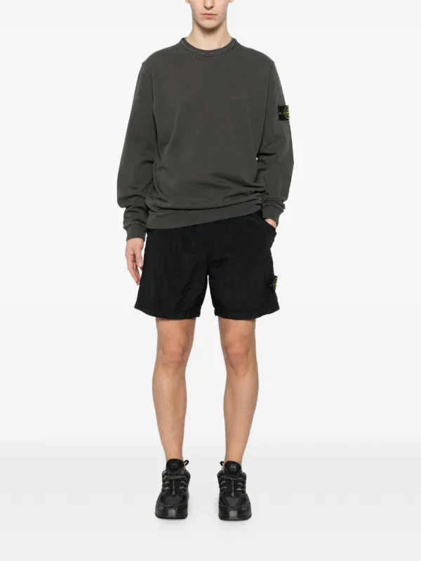 Stone Island L100008 patch-pocket Bermuda Shorts | Black | FARFETCH