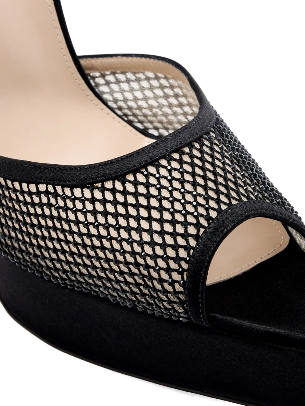 Andrea Wazen Loulou sandalen met plateauzool Zwart