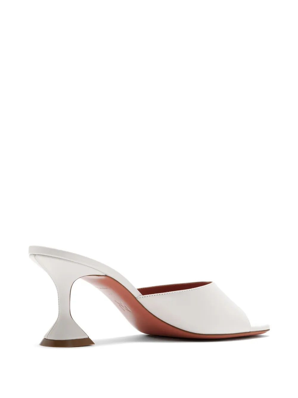 Amina Muaddi Lupita muiltjes Wit