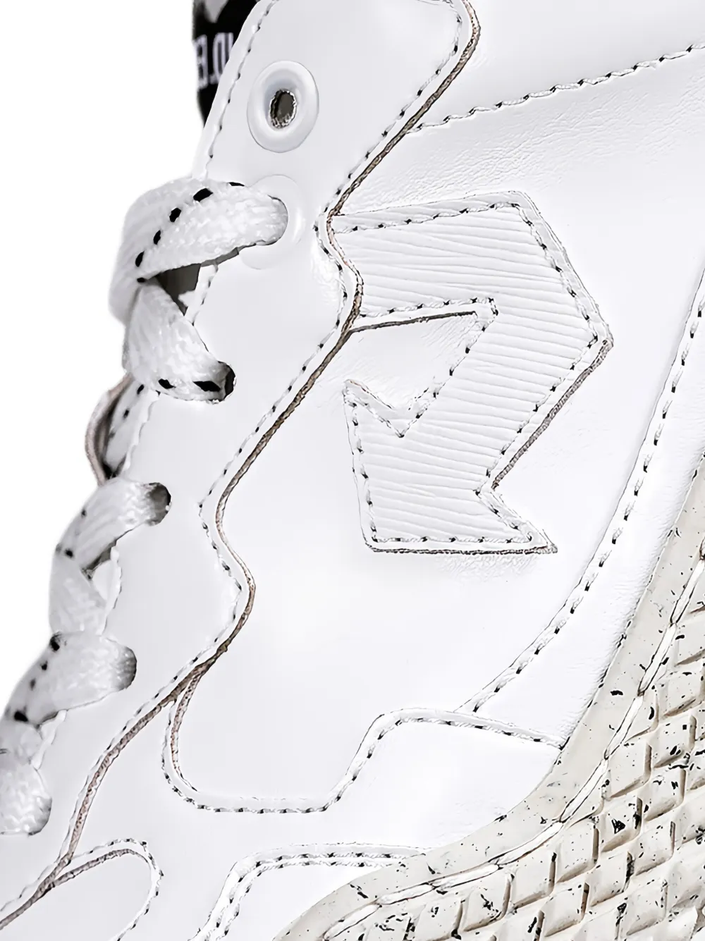 ID.EIGHT Hana sneakers met pijlpatroon Wit