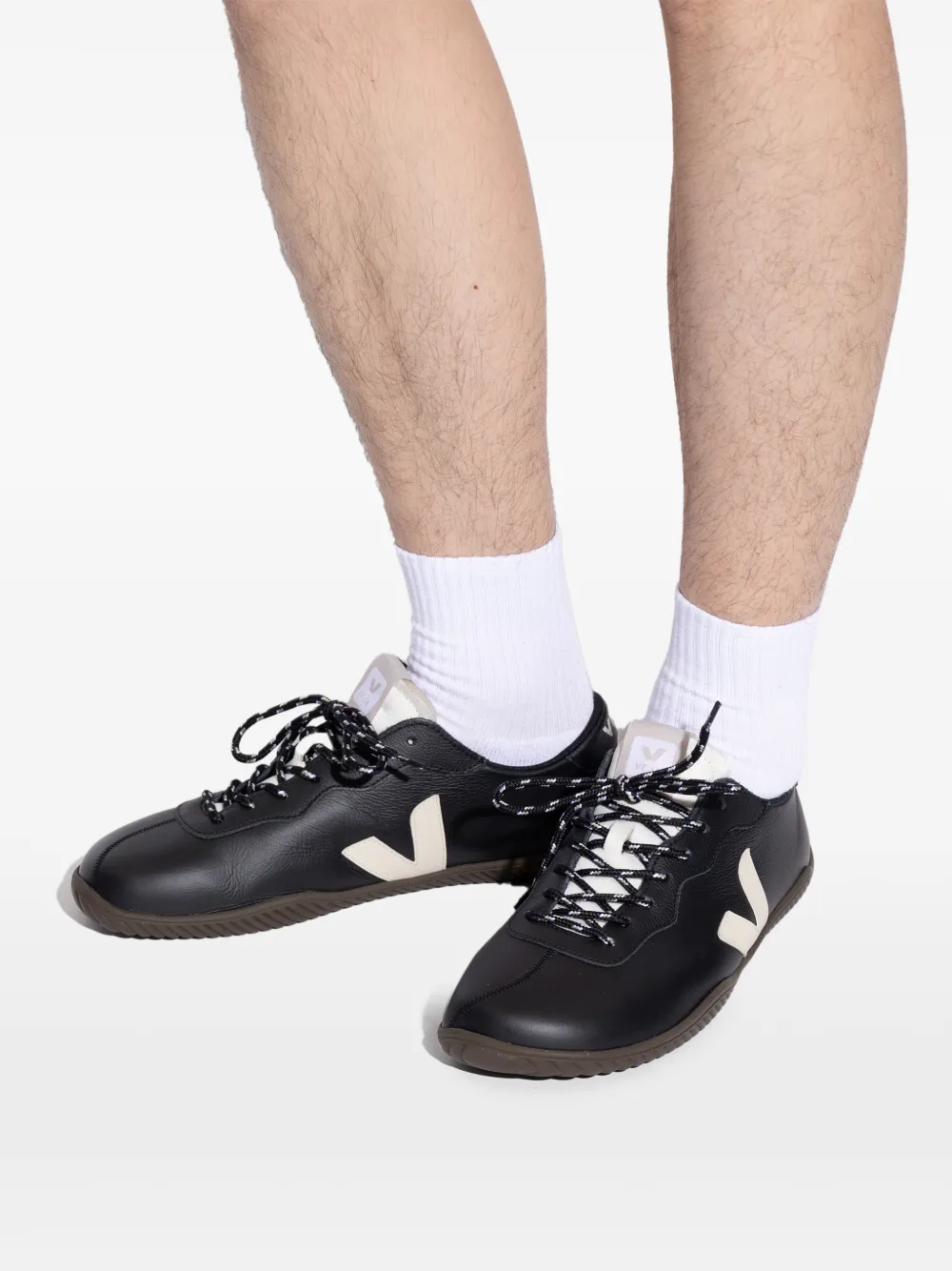 VEJA Leren sneakers Zwart