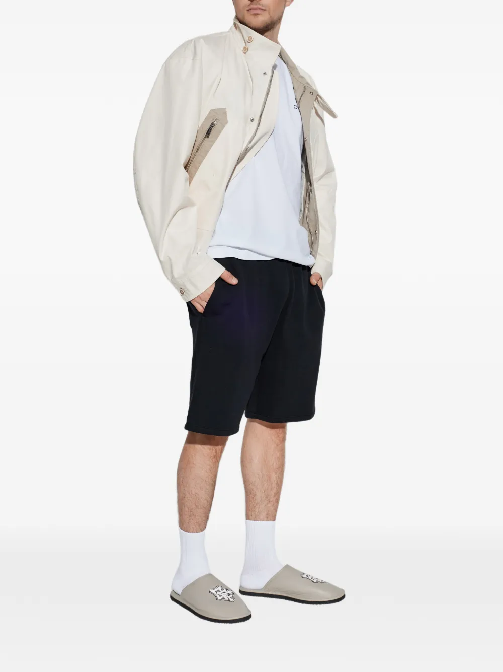 Off-White Leren slippers met logoprint Grijs