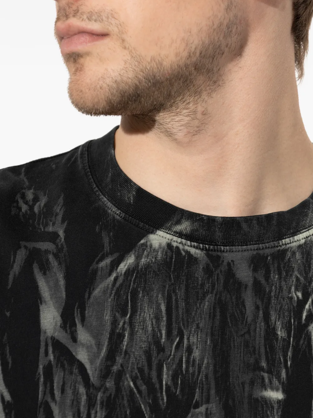 Off-White T-shirt met patroon Zwart