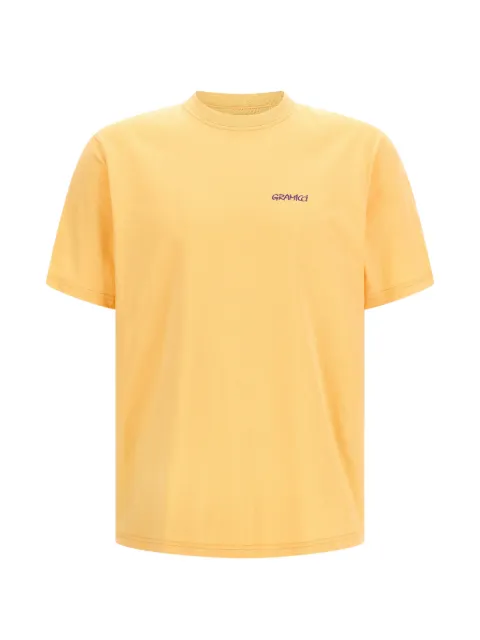 Gramicci playera con escultura de hielo