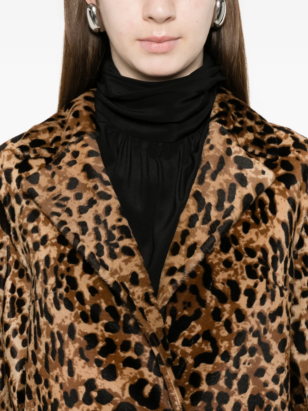 Arma Mietta jas met dierenprint en knopen Beige