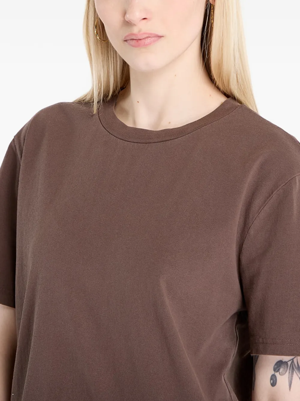A.P.C. T-shirt met ronde hals Bruin