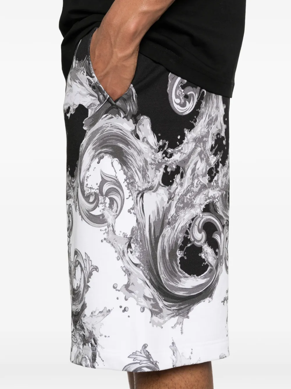 Barocco-Print Shorts