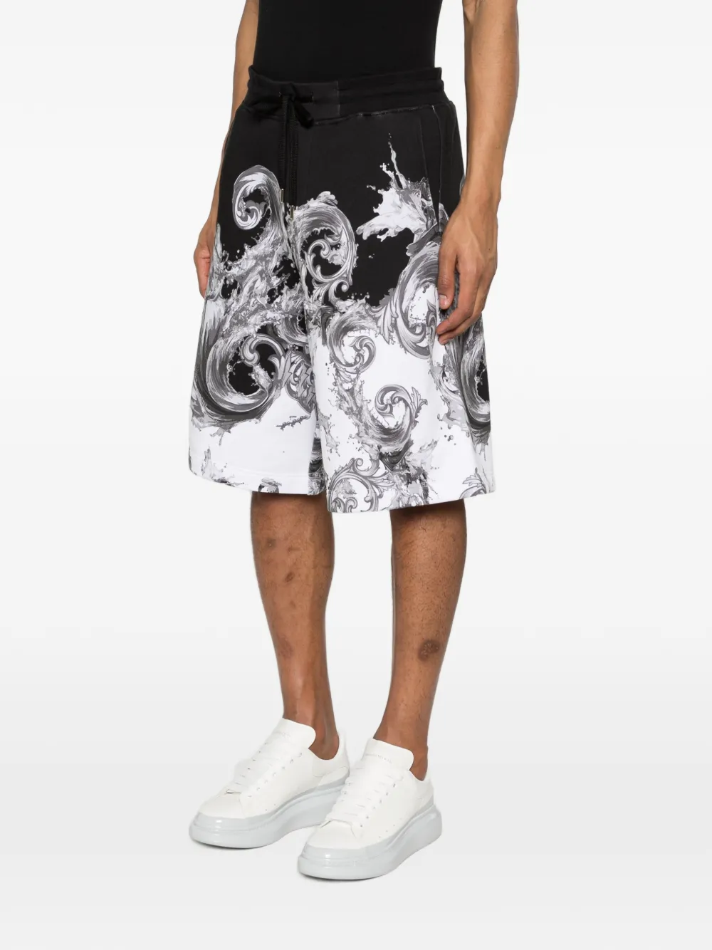Barocco-Print Shorts
