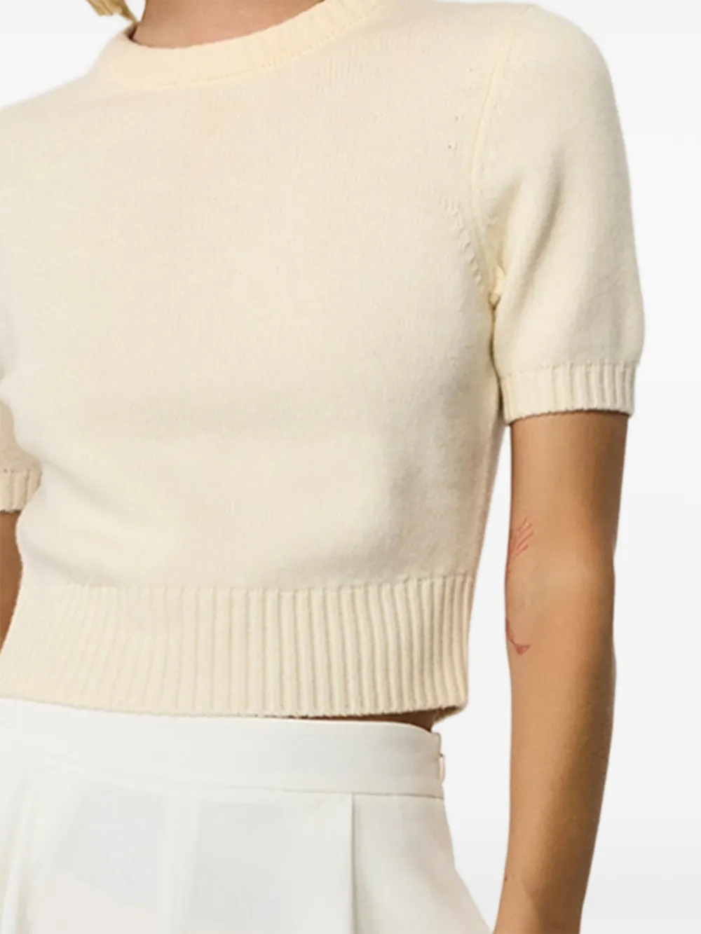  Toccin Elsie Ribbed Short-sleeve Sweater - Neutrals 