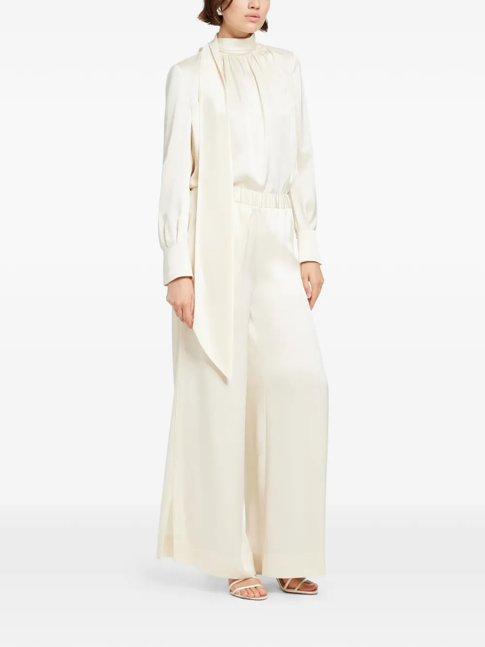  Toccin Veronica Long Sleeve Pussy-bow Blouse - Neutrals 