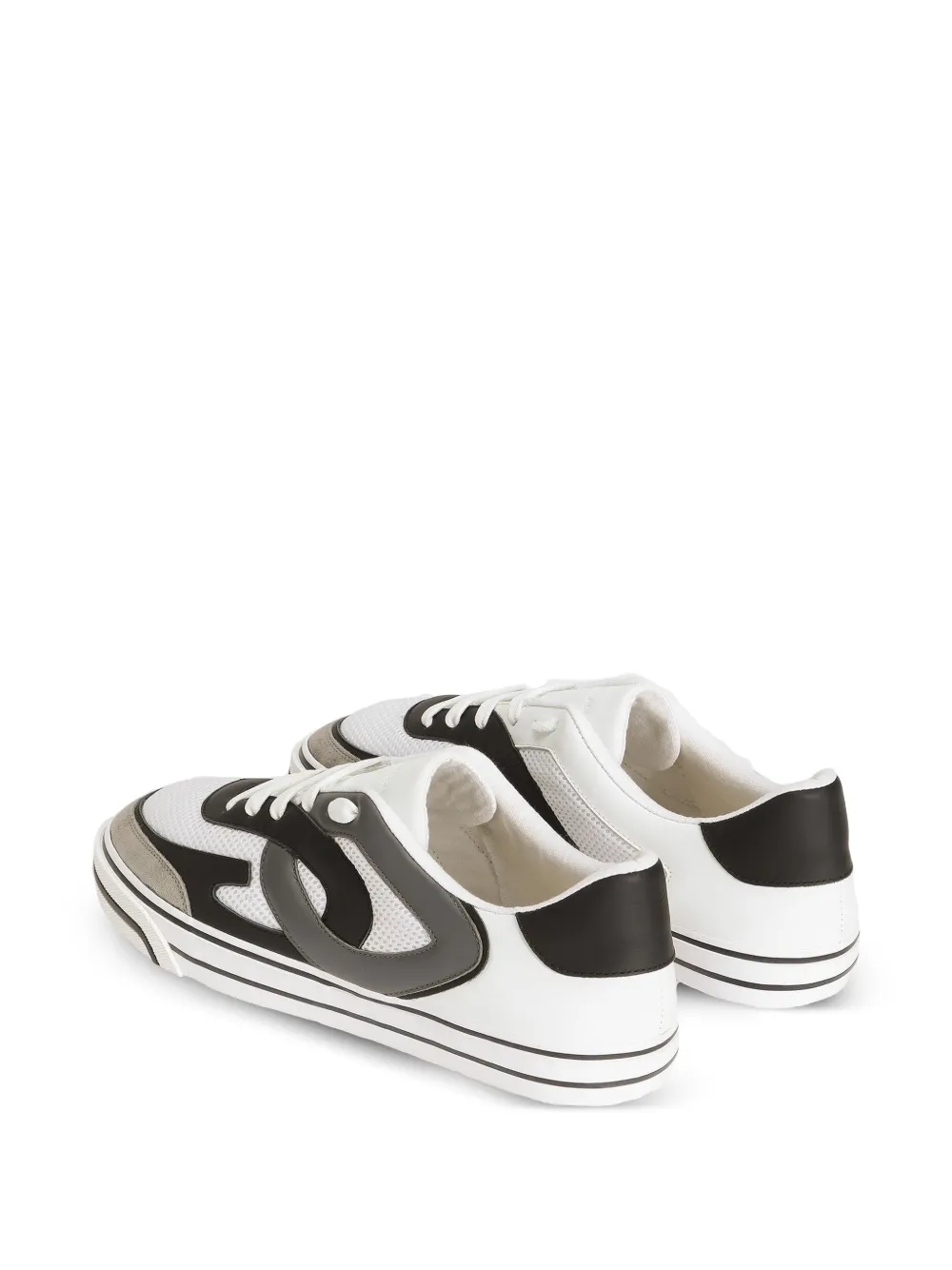 sailing sneakers
