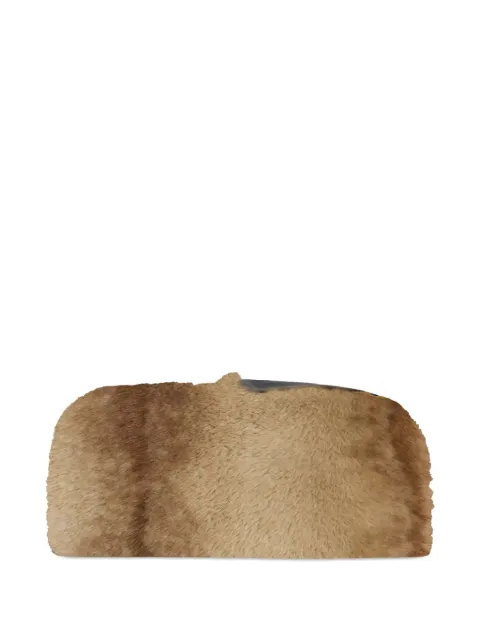 Apparis Brady blanket