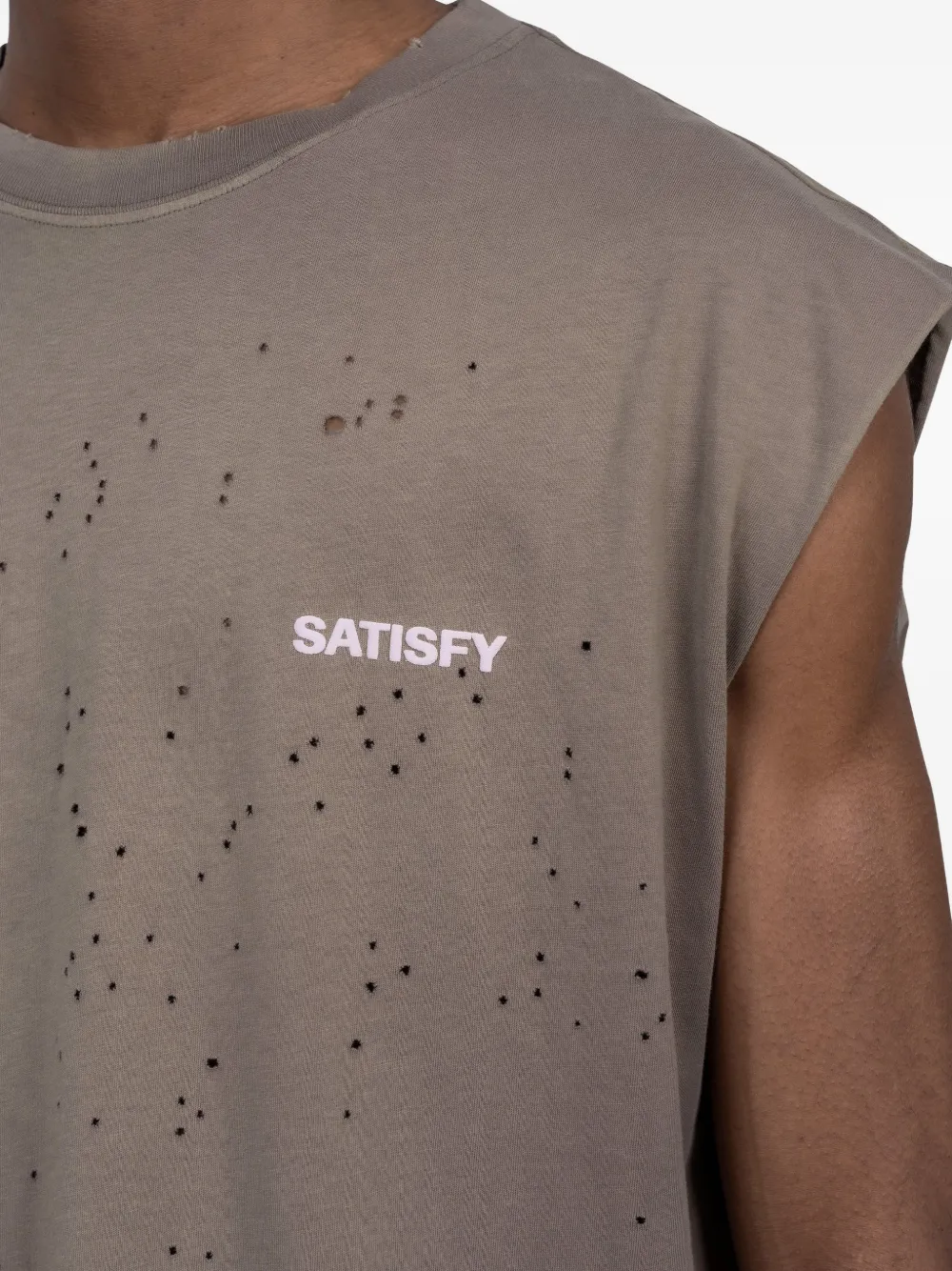 Satisfy MothTech ダメージ トップ | ニュートラル | FARFETCH JP