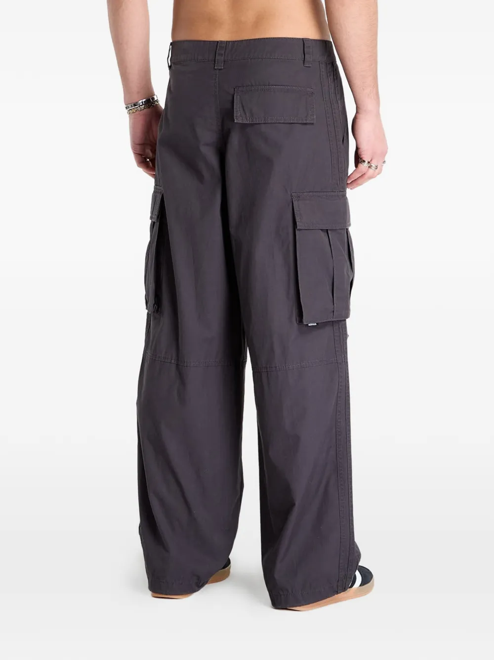 adidas Cargo broek met wijde pijpen Grijs