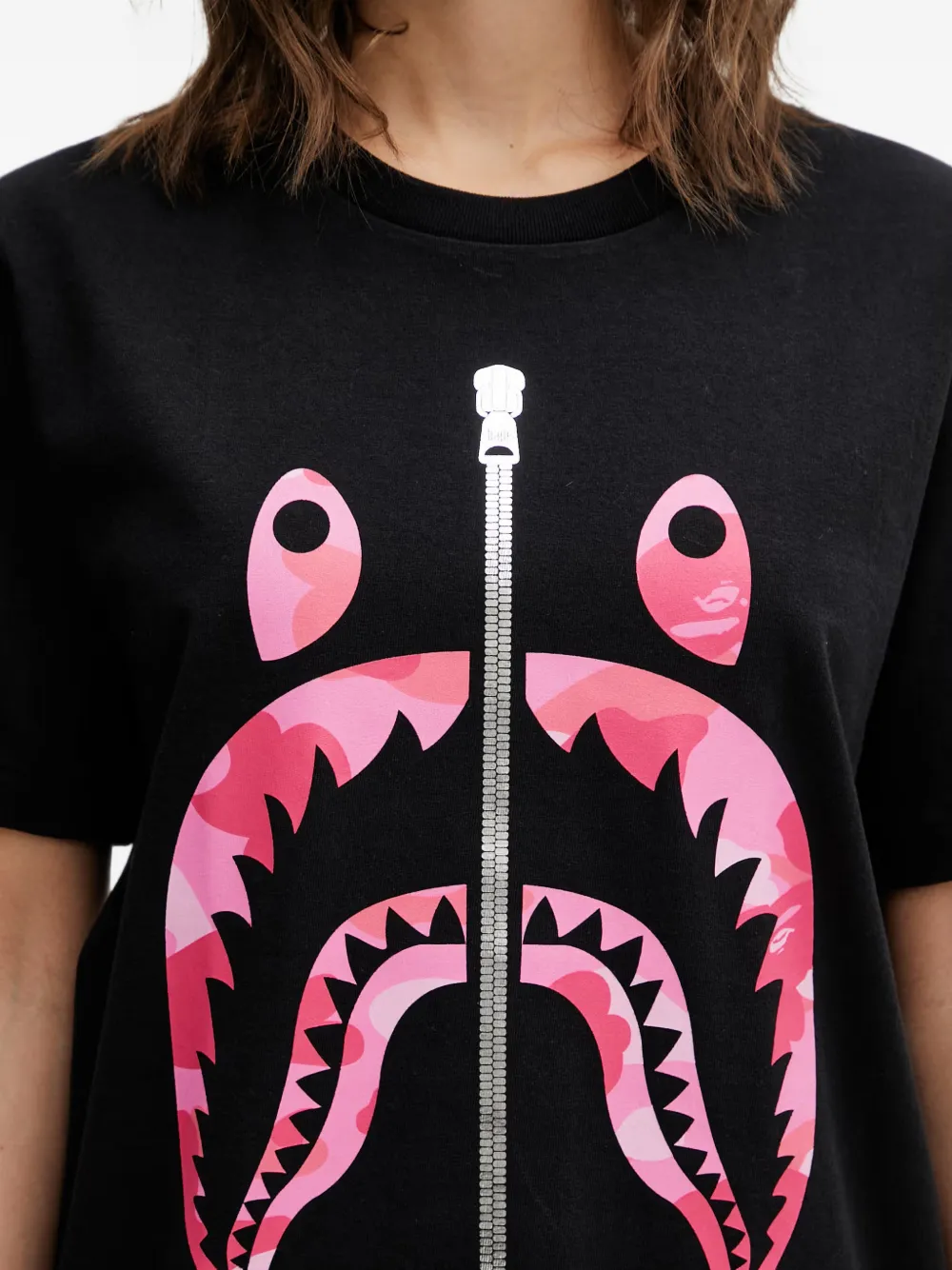 A BATHING APE shark-print T-shirt Zwart