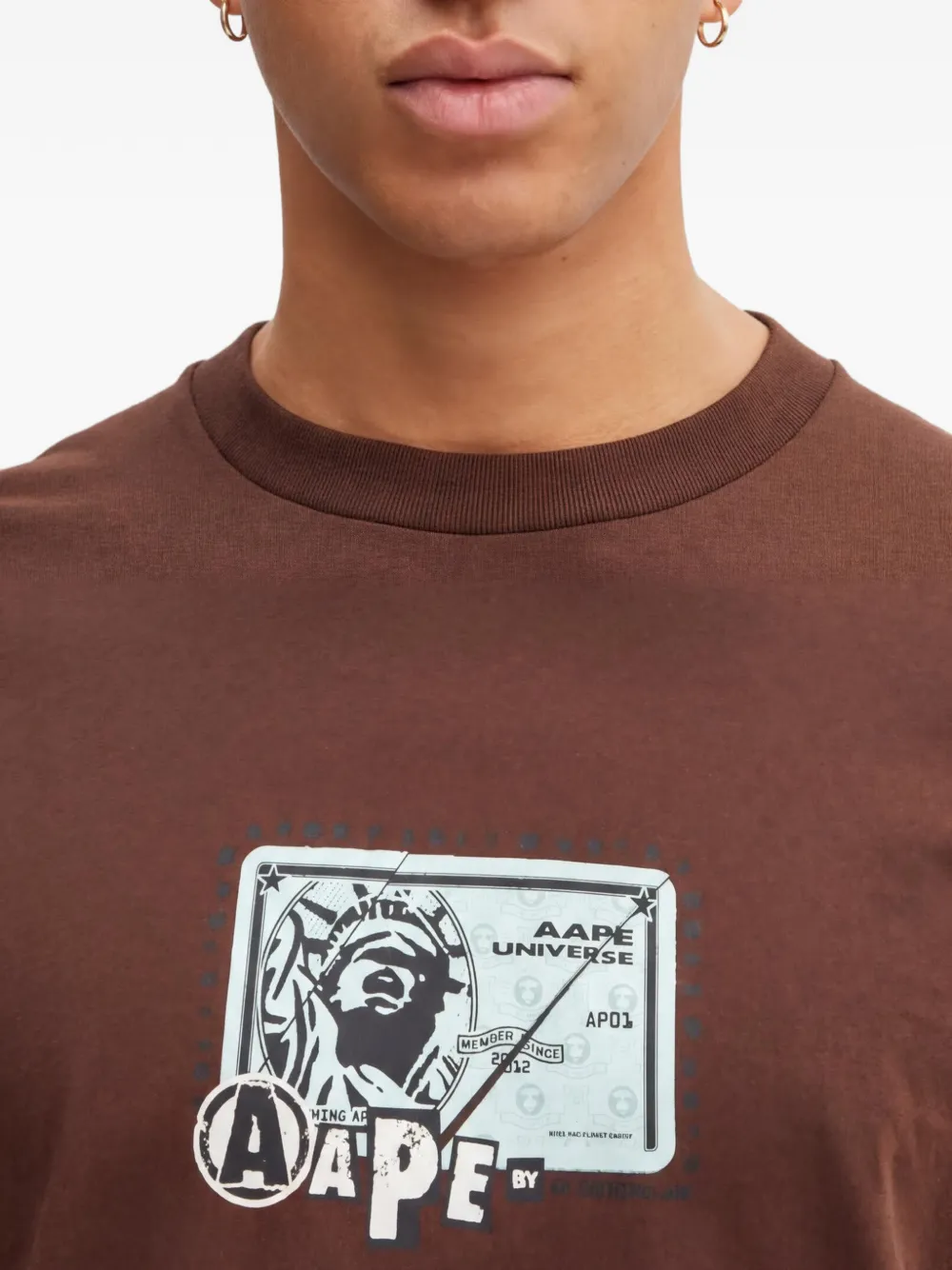 AAPE BY *A BATHING APE T-shirt met print Bruin
