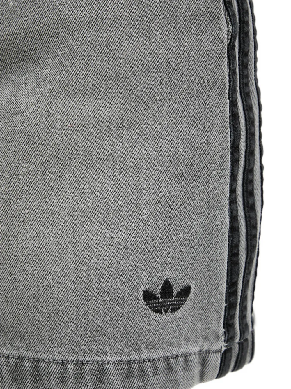 adidas Adicolor mini-rok met 3 strepen Grijs