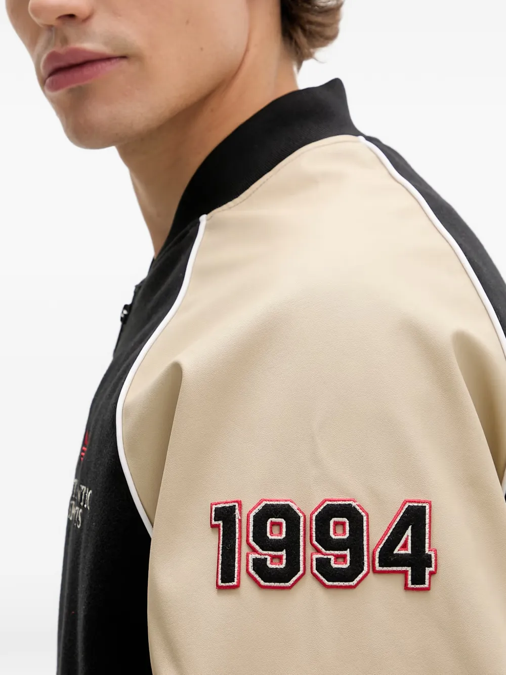 adidas SST logo-embroidered bomber jacket Zwart