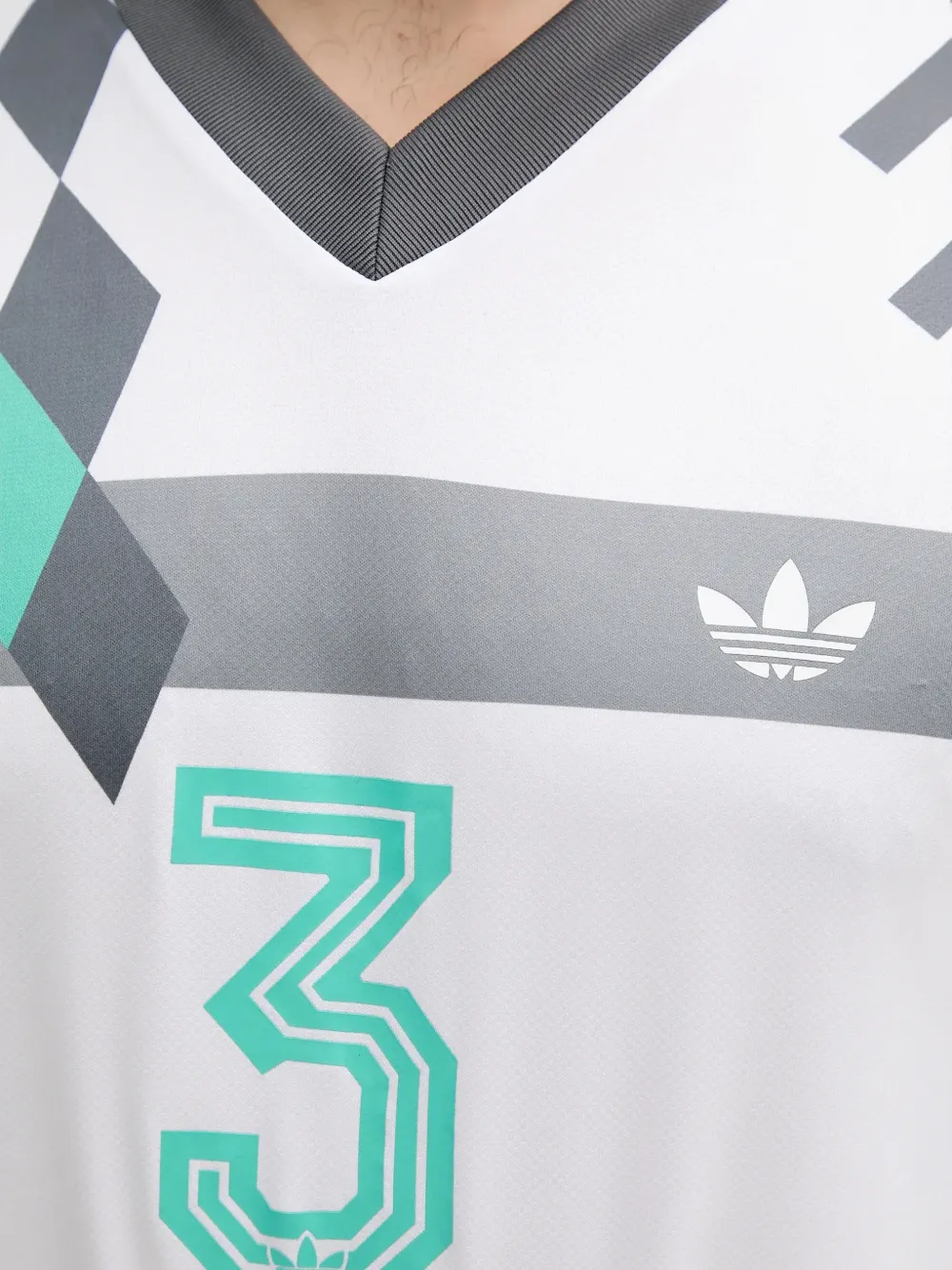 adidas Nuwave 90s T-shirt Wit