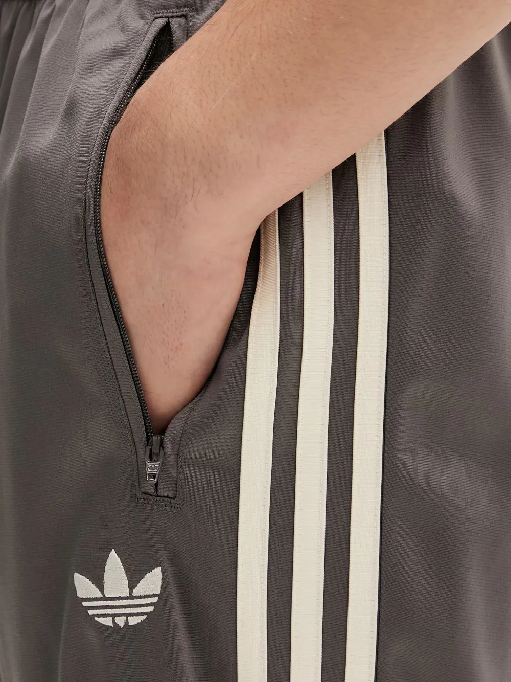 adidas Firebird stripe-detail track pants Grijs