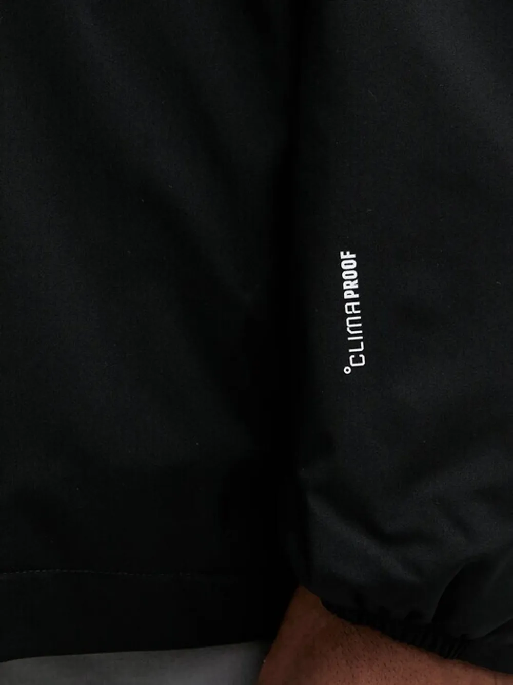 adidas Jack met capuchon Zwart
