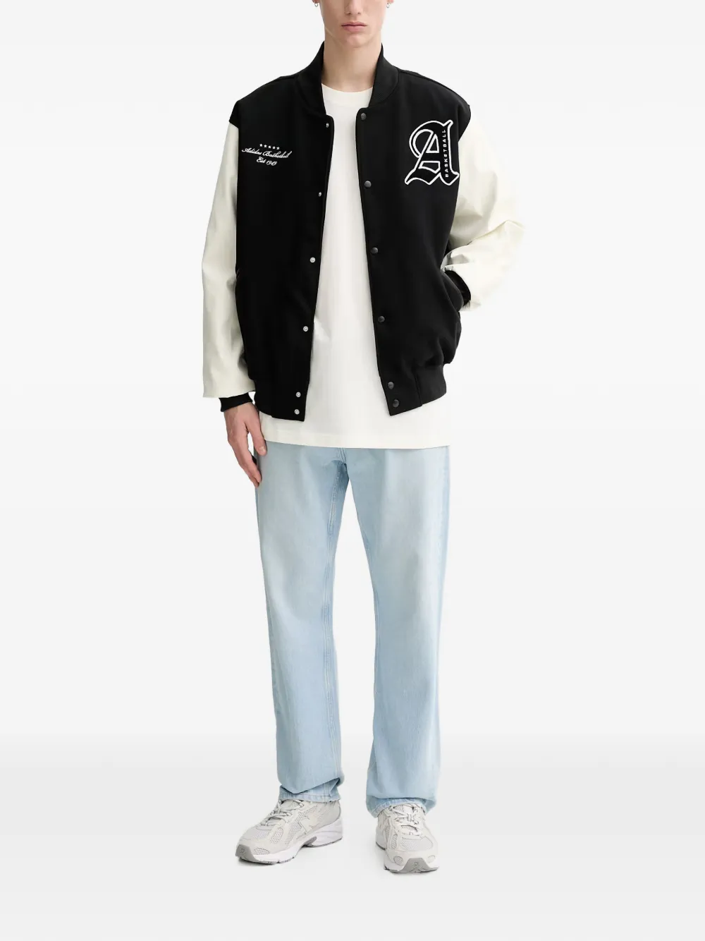 adidas Originals Basketball appliqué bomber jacket Zwart