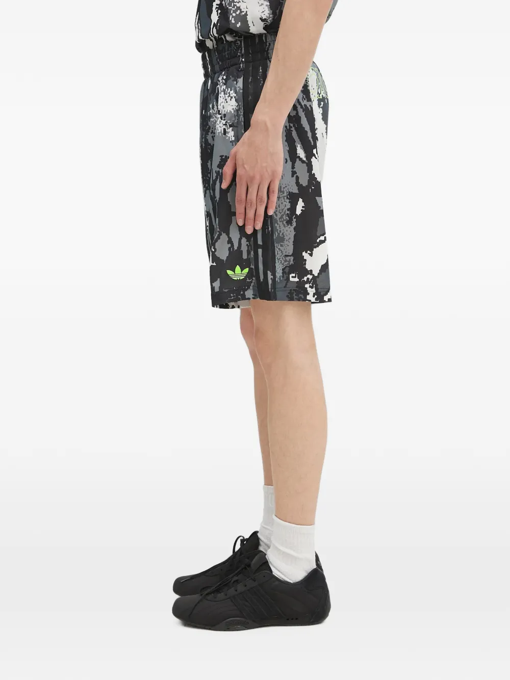 adidas Adituff graphic-print shorts Zwart