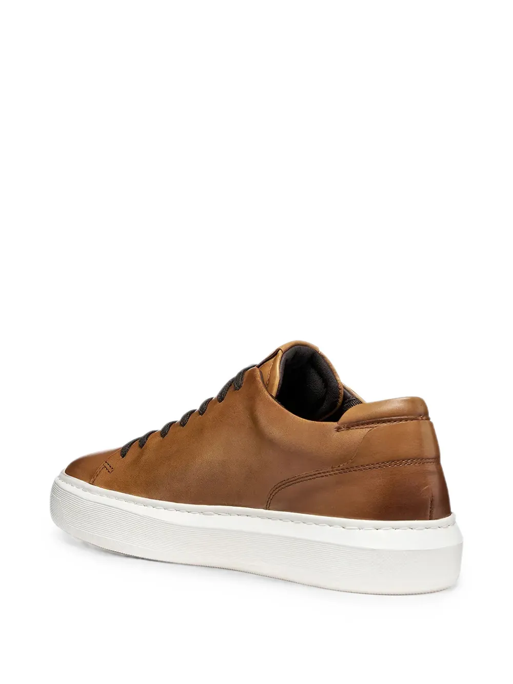 Geox Deiven logo-debossed leather sneakers Bruin