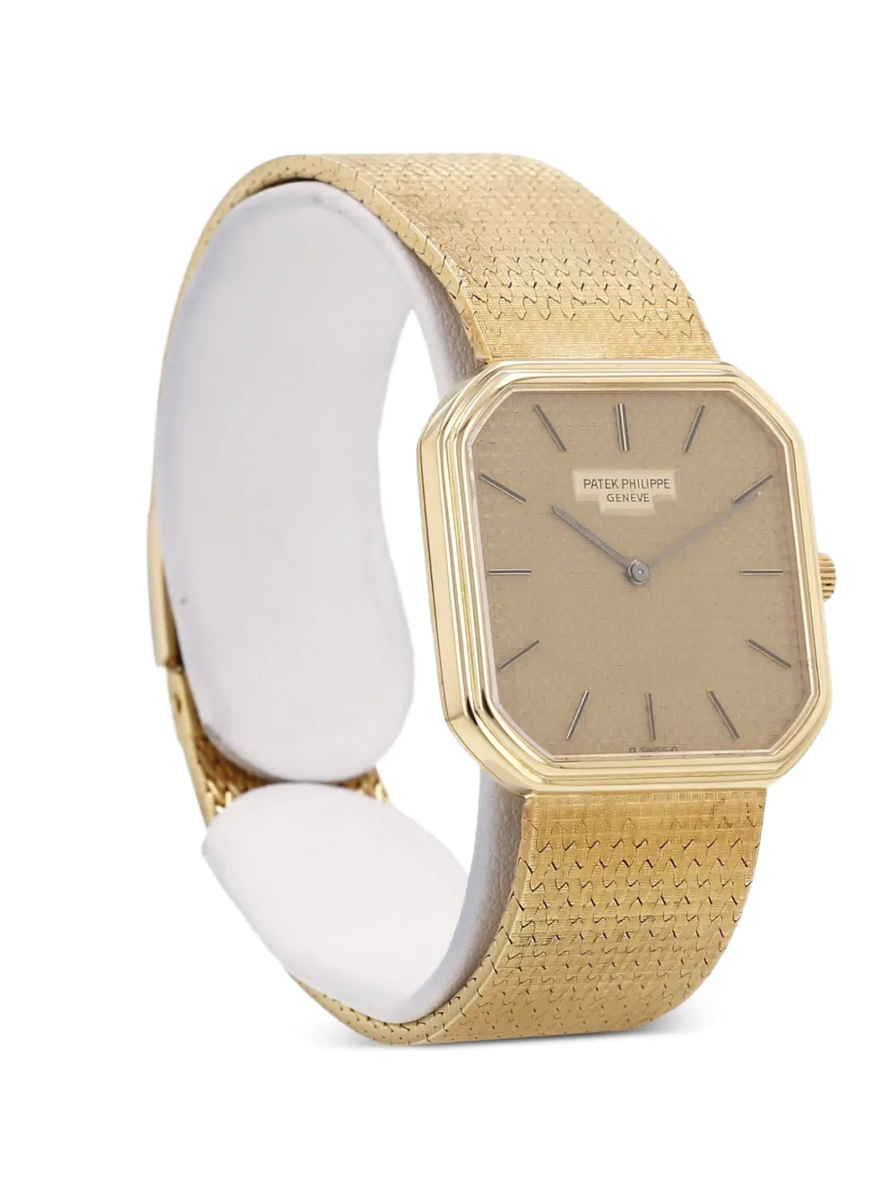 1970 Vintage 29mm watch