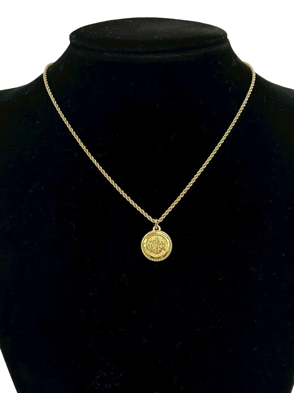 1980-2000 Gold Plated Logo Round Emblem Pendant Necklace Costume Necklace