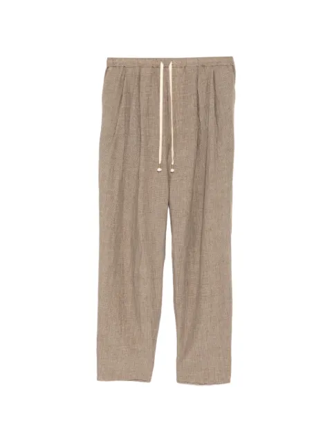 CALMLENCE pleated tapered trousers