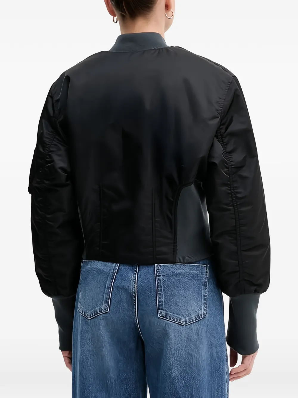 Alpha Industries Waisted MA-1 cropped bomber jacket Zwart