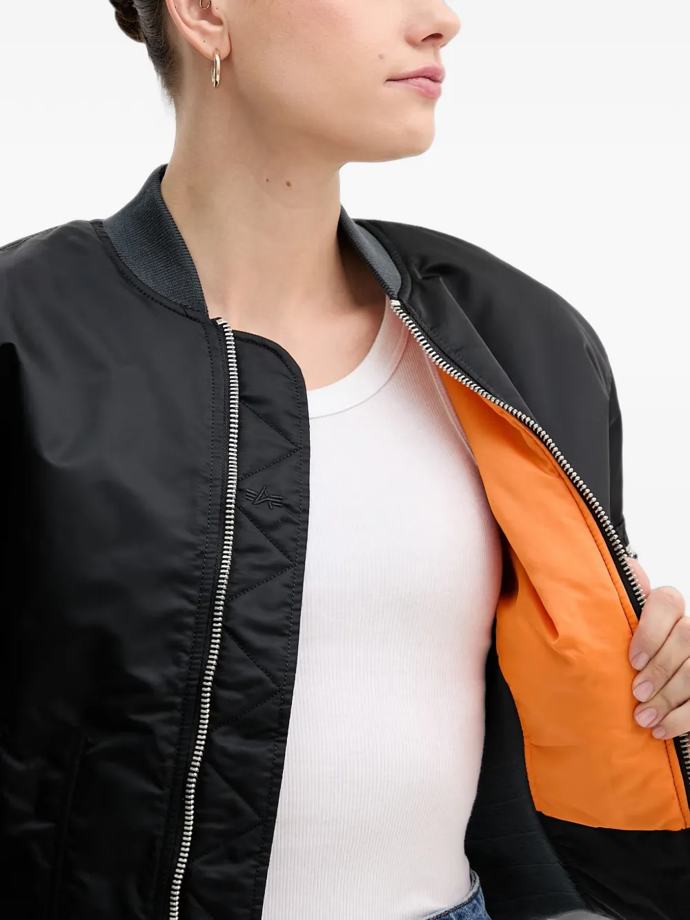 Alpha Industries Waisted MA-1 cropped bomber jacket Zwart