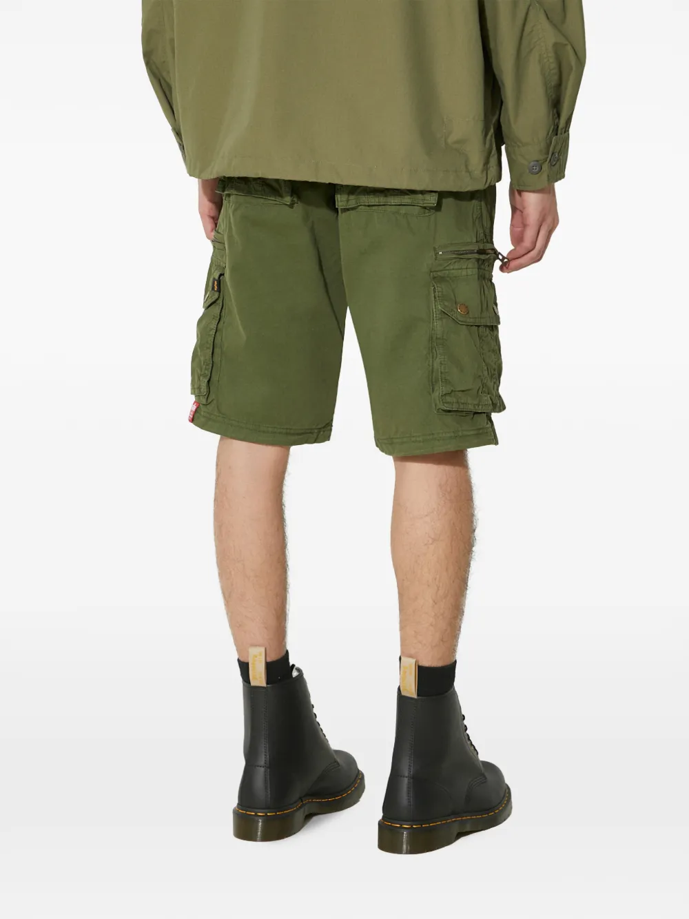 Alpha Industries Alpha cargoshorts met meerdere zakken Groen