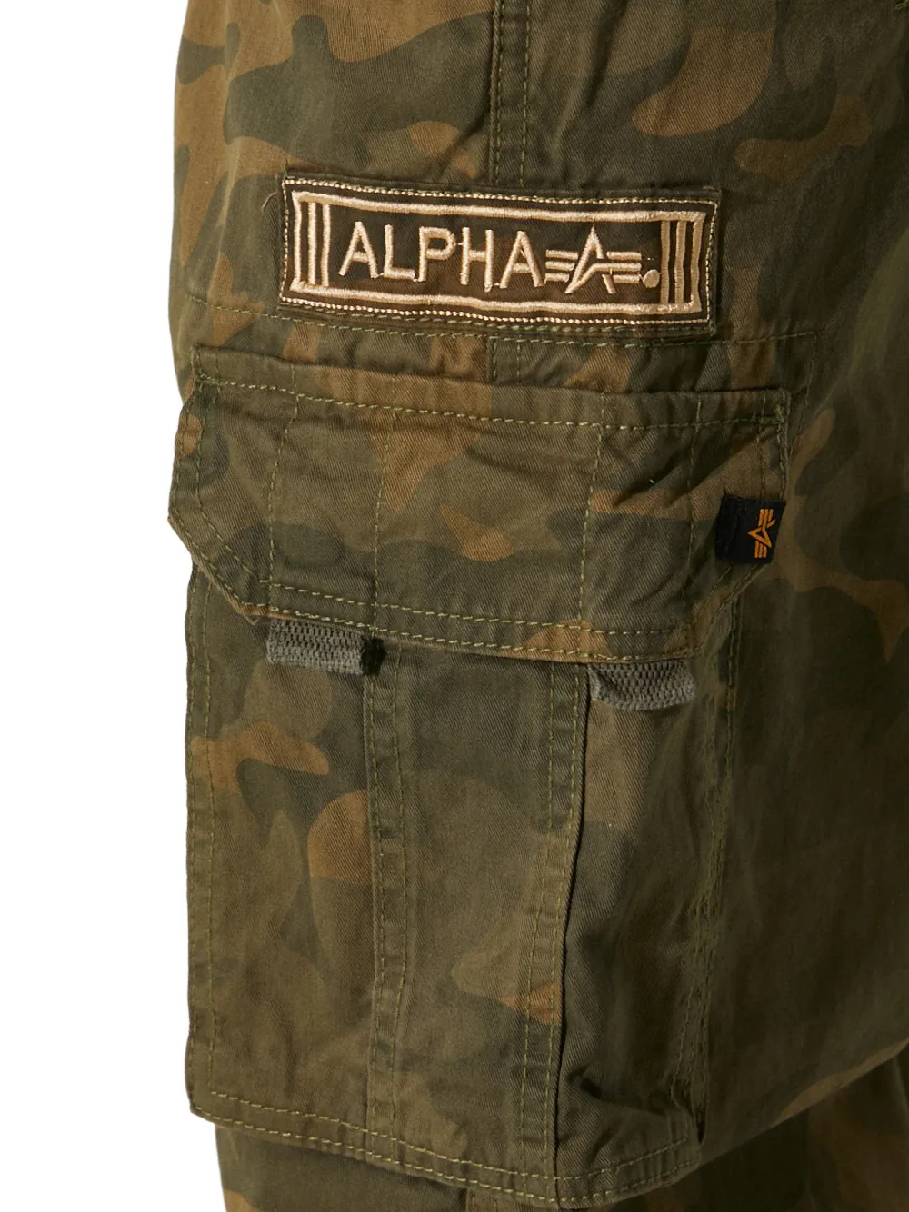 Alpha Industries Jet cargobroek met camouflage-print Groen
