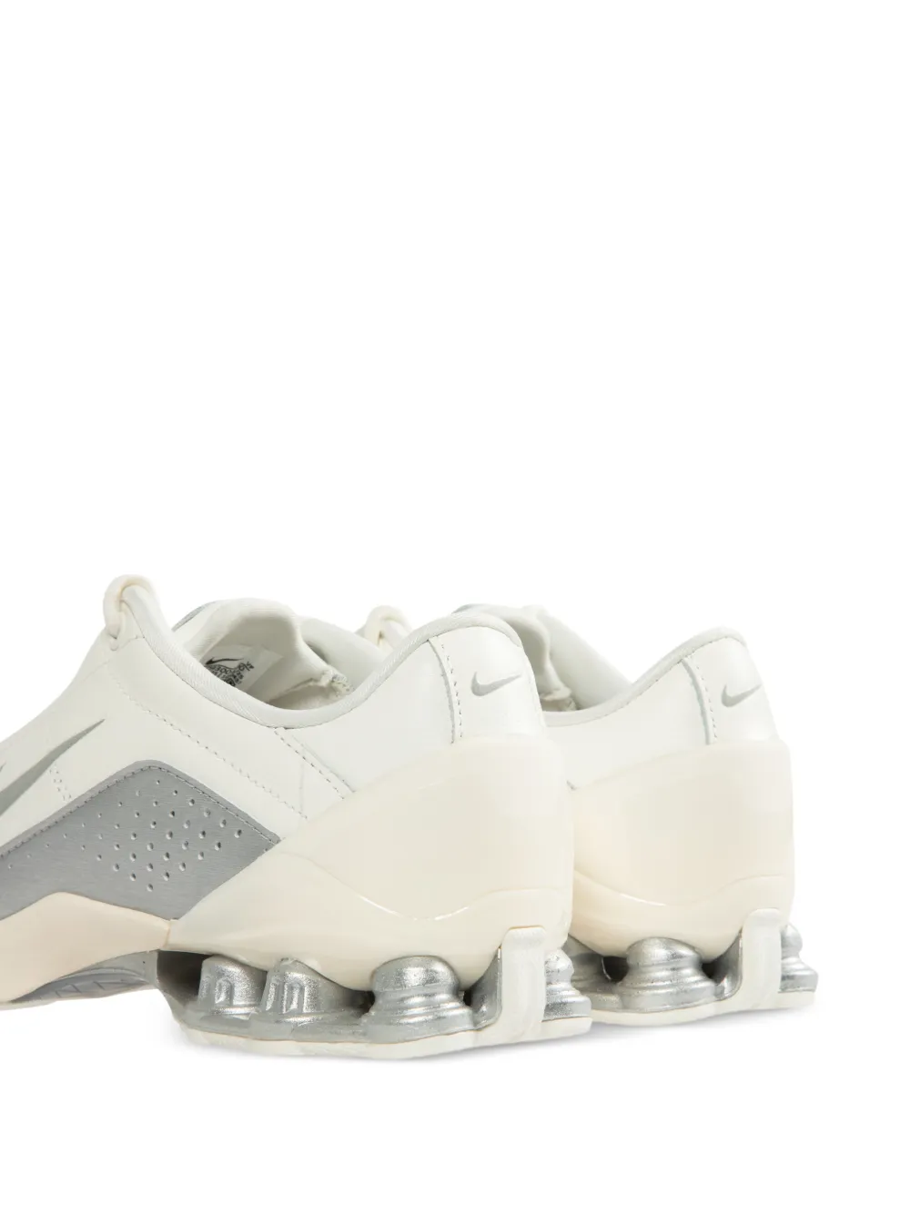 Nike Total 90 Shox sneakers met geperforeerde details Beige
