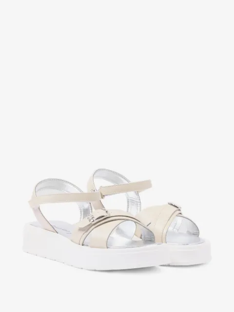 Calvin Klein Kids sandalias con tira y hebilla