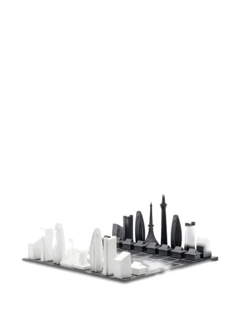 Skyline Chess Tokyo chess set