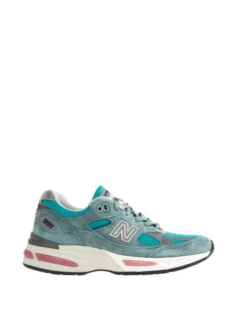 New Balance logo-patch panelled sneakers
