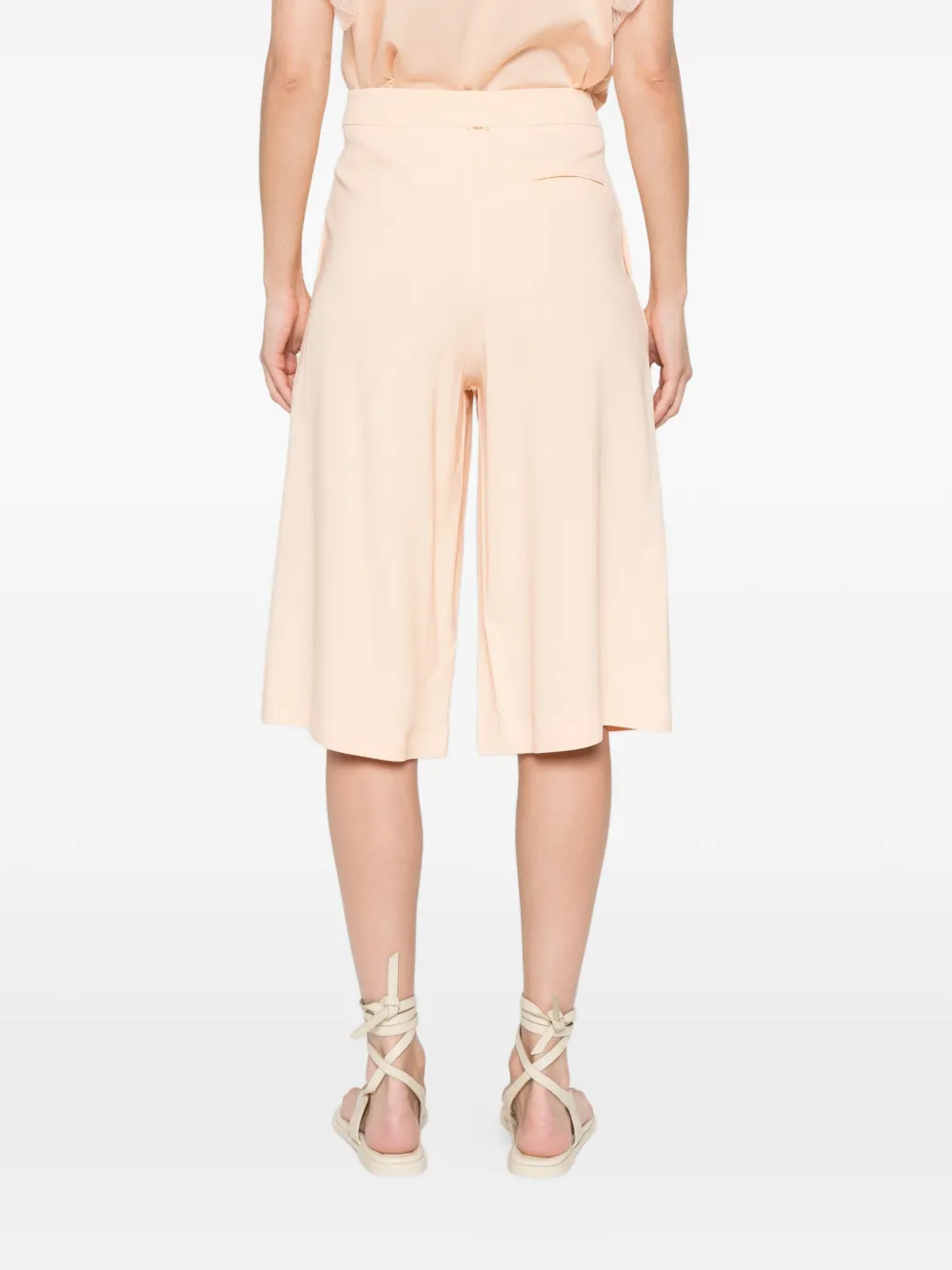 TWINSET Geplooide shorts Beige
