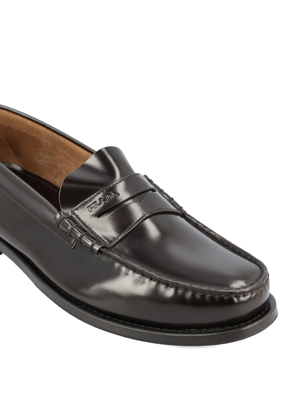 Prada Loafers met logodetail Bruin