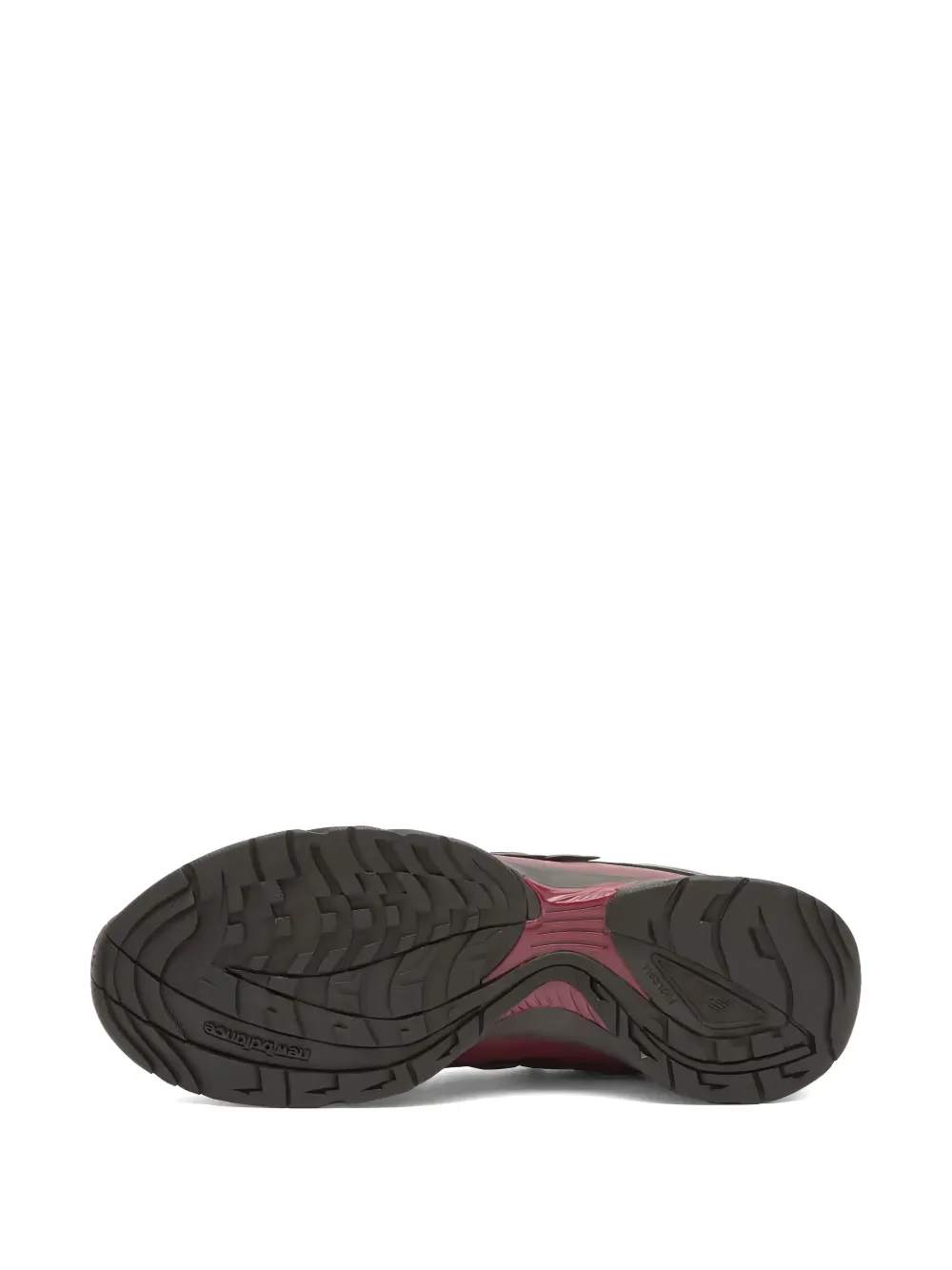 New Balance RC56 sneakers met geperforeerde details en vlakken Rood