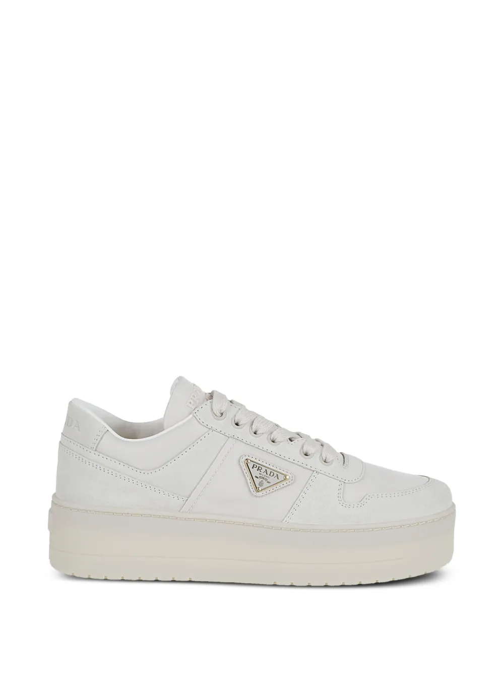 Prada Downtown Bold sneakers met logoplakkaat Beige