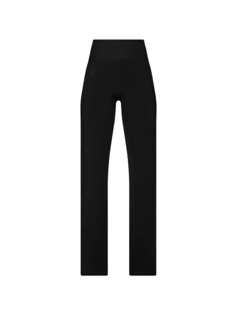 On  flared stretch leggings
