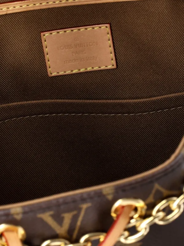 lululemon belt bag walmart THE BEST LULULEMON EVERYWHERE BELT BAG DUPES
