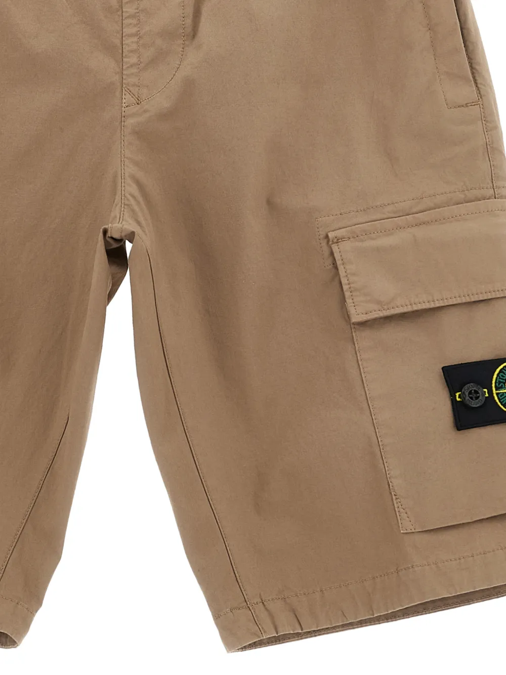 Stone Island Junior Katoenen cargo shorts met logopatch Beige